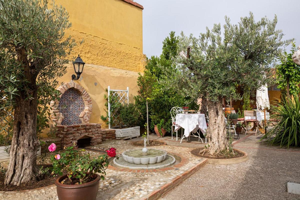 Beautiful Alamedas - Una Casa Rural Con Una Historia Unica Castronuno 外观 照片