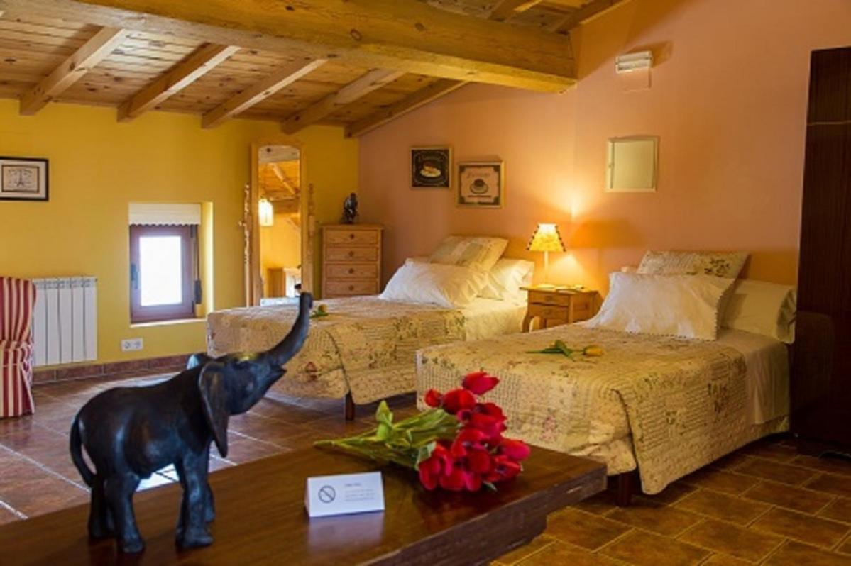 Beautiful Alamedas - Una Casa Rural Con Una Historia Unica Castronuno 外观 照片