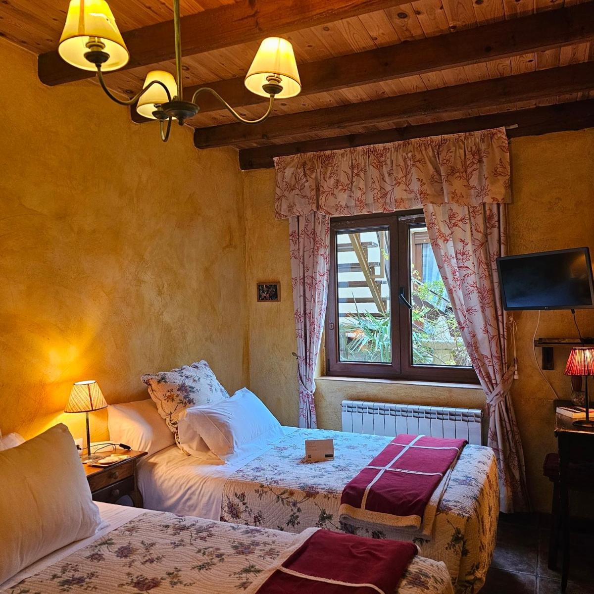 Beautiful Alamedas - Una Casa Rural Con Una Historia Unica Castronuno 外观 照片