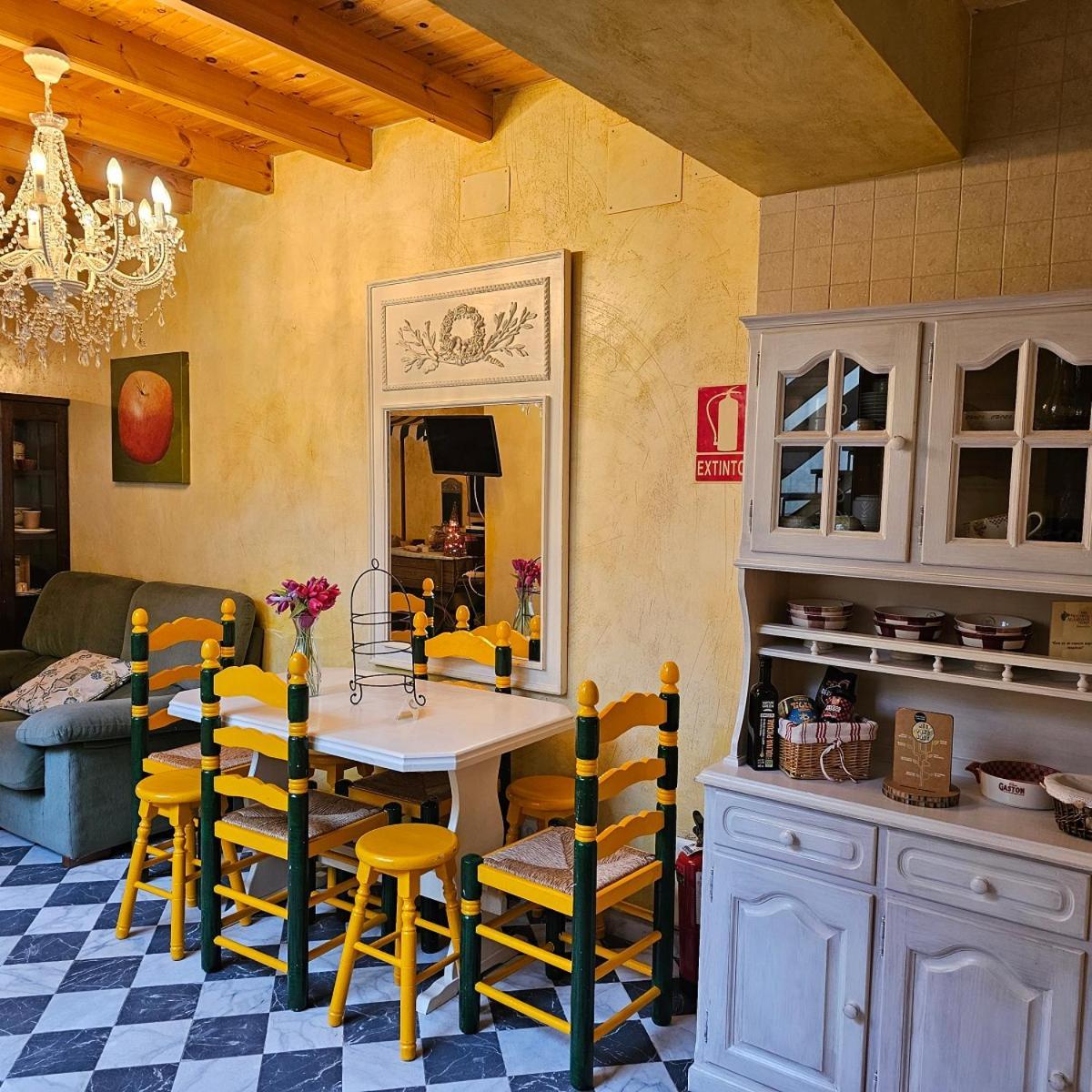 Beautiful Alamedas - Una Casa Rural Con Una Historia Unica Castronuno 外观 照片