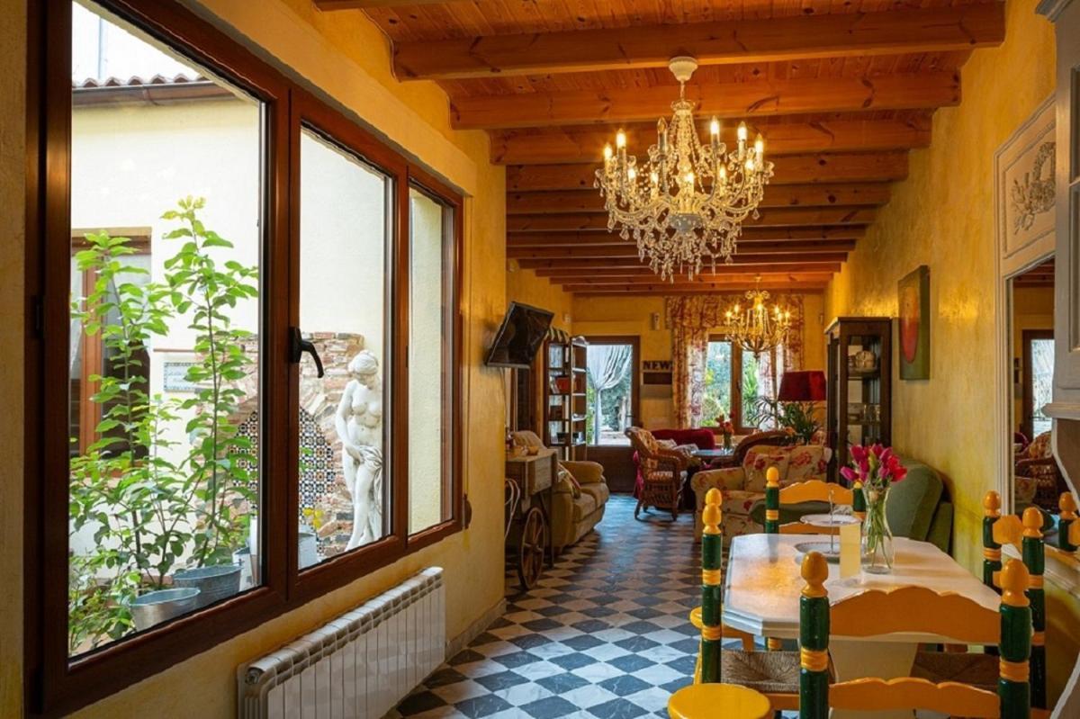 Beautiful Alamedas - Una Casa Rural Con Una Historia Unica Castronuno 外观 照片